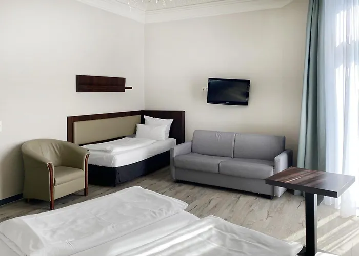 Garner - Graf Moltke By Ihg Hambourg